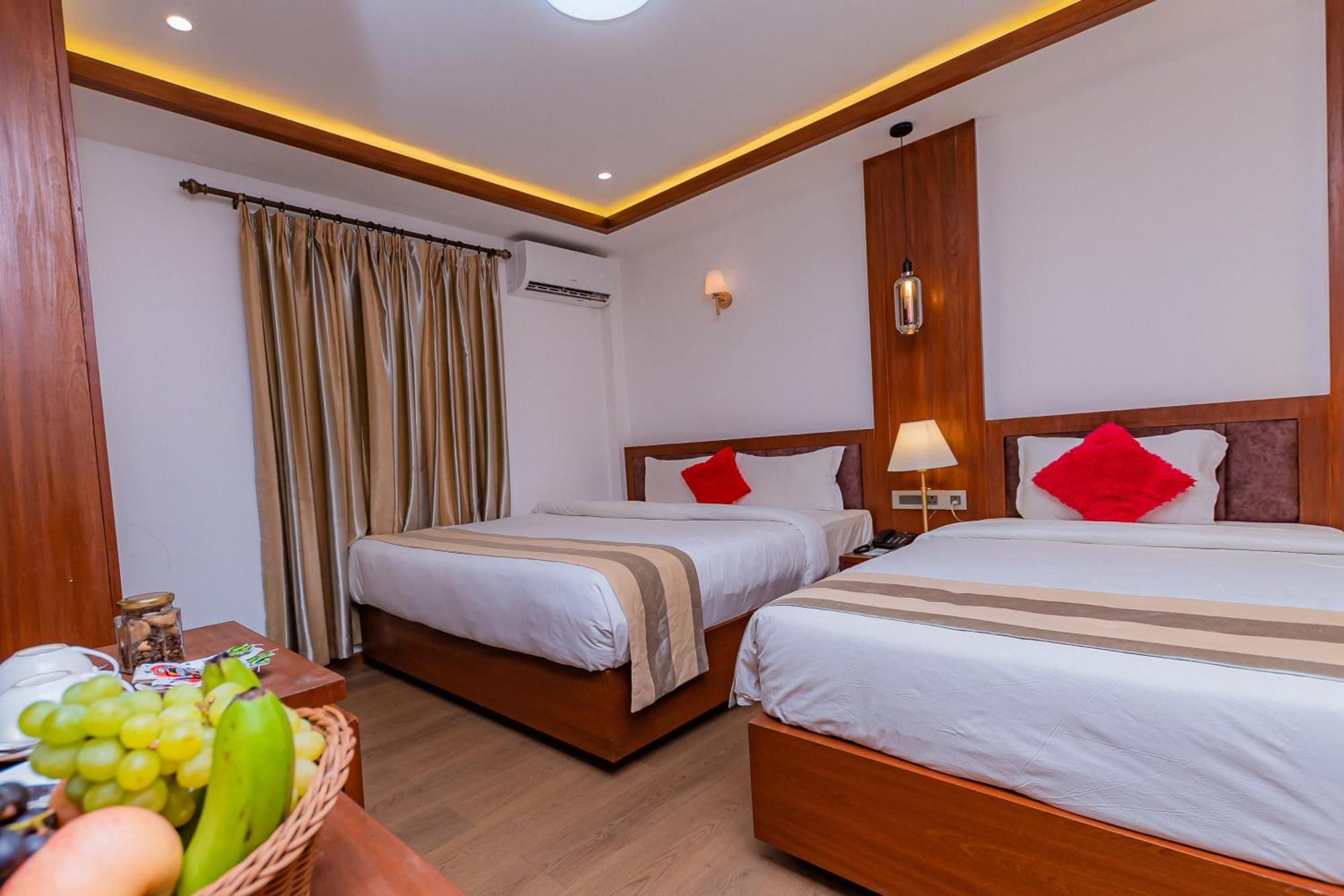 Hotel Seven Star Sauraha Ngoại thất bức ảnh